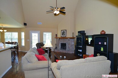 20235 E 37th Place S, Broken Arrow, OK 74014 - photo 6