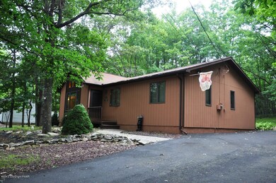 209 Summit Dr, Albrightsville, PA 18210 - photo 2