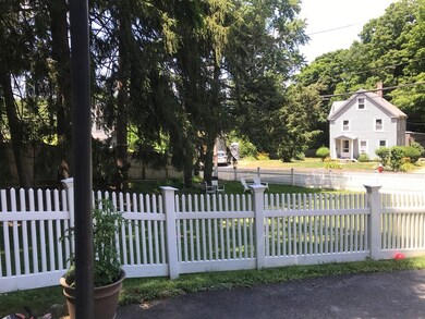 17 Fairbanks Ave, Wellesley Hills, MA 02481 - photo 5