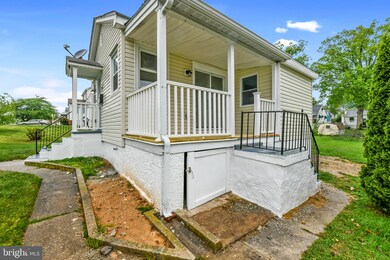 3208 Woodhome Ave, Parkville, MD 21234 - photo 4