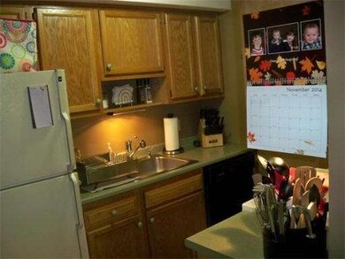 88 Corey Colonial unit 88, Agawam, MA 01001 - photo 4