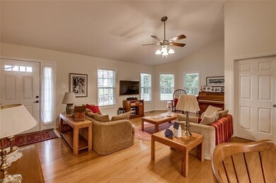 480 Fireside Ct, Asheboro, NC 27205 - photo 4