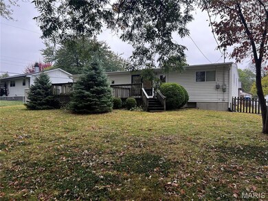 1212 Cunningham Ave, Saint Charles, MO 63301 - photo 5