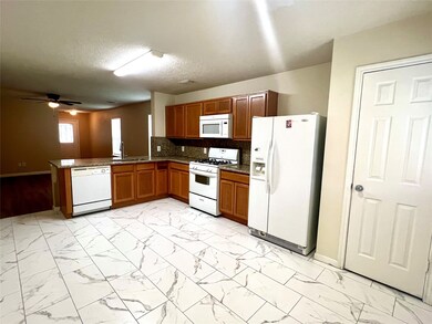 3626 Garrison Run Dr, Spring, TX 77386 - photo 7