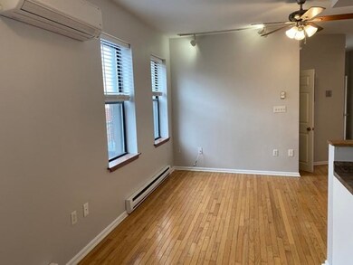 76 N Margin St unit 8, Boston, MA 02113 - photo 2