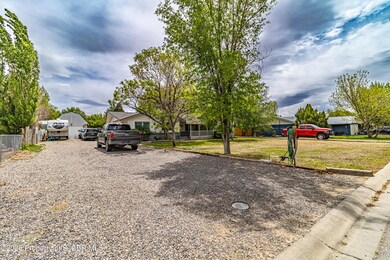 508 N Island St, Bloomfield, NM 87413 - photo 6