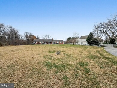 9736 Old Frederick Rd, Ellicott City, MD 21042 - photo 3