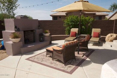 Outdoor fireplace