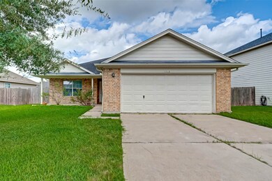 1014 Santa fe Ct, Rosenberg, TX 77471 - photo 3