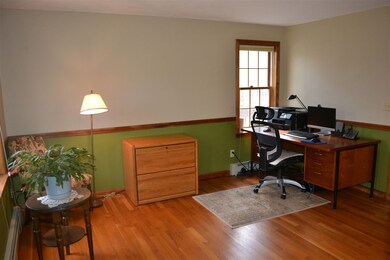 97 Schanda Dr, Newmarket, NH 03857 - photo 5