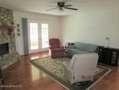 3132 Armsdale Rd, Jacksonville, FL 32218 - photo 3