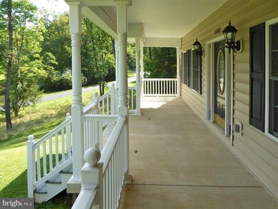 1602 Buck Mountain Rd, Bentonville, VA 22610 - photo 5