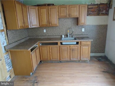 306 W 5th St, Lansdale, PA 19446 - photo 5