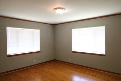 507 Fairbanks St, Houston, TX 77009 - photo 6