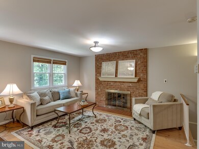 6012 Hardwick Place, Falls Church, VA 22041 - photo 5