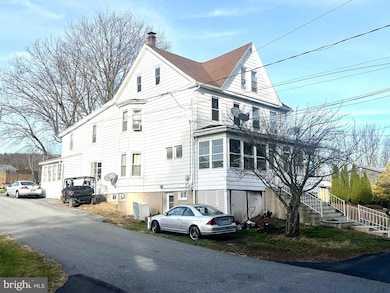 409 Coal St, Tuscarora, PA 17982 - photo 3