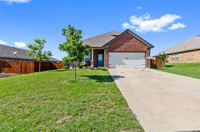 308 Kayla St, Troy, TX 76579 - photo 5