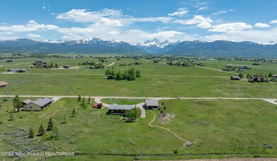 5 Tetons and property