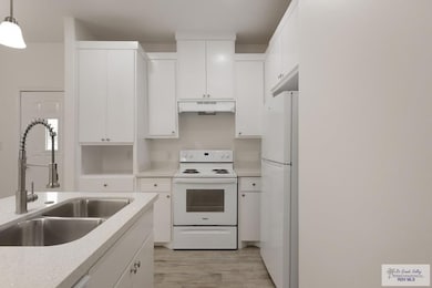 2325 N Valley Cir unit A, La Feria, TX 78559 - photo 4