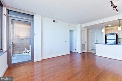 The Odyssey Condominiums unit 822, Arlington, VA 22201 - photo 5