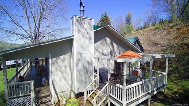 202 Hamlet Dr, Burnsville, NC 28714 - photo 5