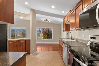 561 Morning View Ave, East Wenatchee, WA 98802 - photo 7