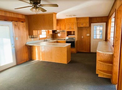 910 Rye St, Manchester, TN 37355 - photo 6