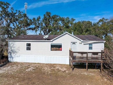 1015 NE Evergreen Ave, Pinetta, FL 32350 - photo 2