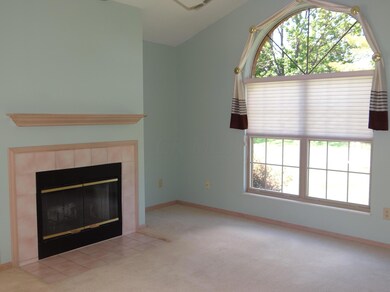 Locbury5859-3