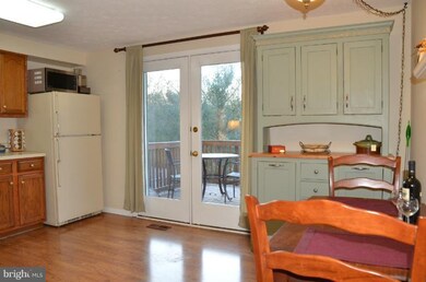 7837 Paddock Way, Windsor Mill, MD 21244 - photo 4