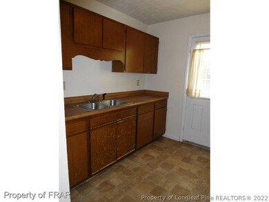 3818 John Marshall Rd, Fayetteville, NC 28304 - photo 7