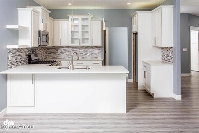 kitchen 4 similar