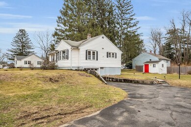 230 E River St, Orange, MA 01364 - photo 3