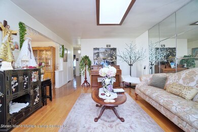 33 Wheeler Ave, Staten Island, NY 10314 - photo 4
