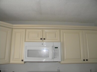 Kitchen cabinets