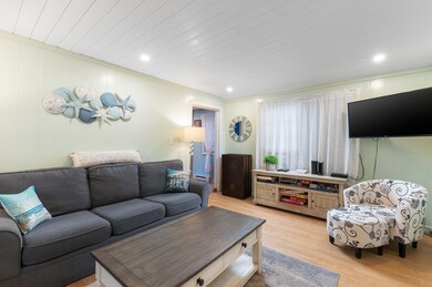 16 Paul St, York, ME 03909 - photo 6