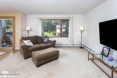 06-Living Room_IMG_0861