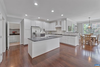 Chef-inspired kitchen