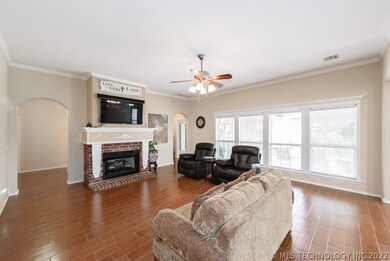 21620 E 106th St S, Broken Arrow, OK 74014 - photo 2