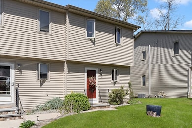 200 Cannon St unit 151, Cranston, RI 02920 - photo 2
