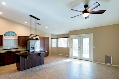 681 W Fairview St, Chandler, AZ 85225 - photo 3