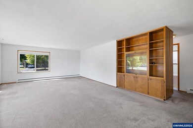 1048 Takena St SW, Albany, OR 97321 - photo 5