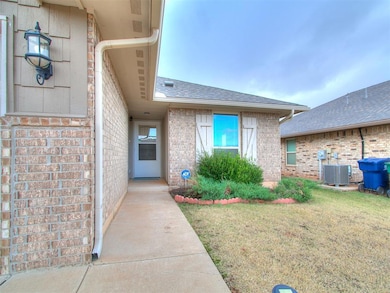 2528 NW 197th Terrace, Edmond, OK 73012 - photo 4