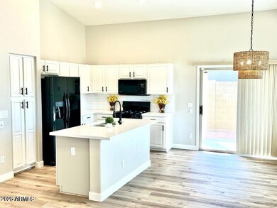Kitchen with Fridge2