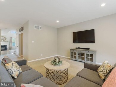 232 S Azalea Ct, Glen Mills, PA 19342 - photo 4