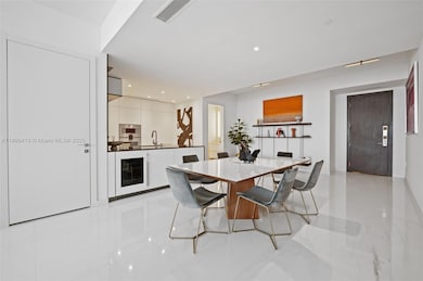 Aston Martin Residences unit 4909W, Miami, FL 33131 - photo 4