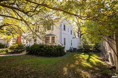 711 W Elm St, Carbondale, IL 62901 - photo 4