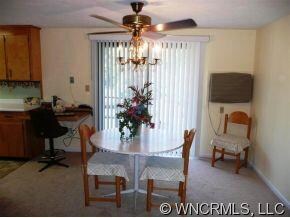 55 Brookside Dr, Hendersonville, NC 28792 - photo 5