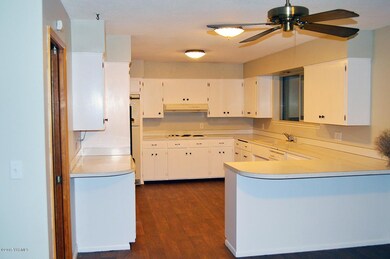 Kitchen Bar