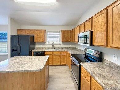 9607 Mustang Mesa, San Antonio, TX 78254 - photo 6